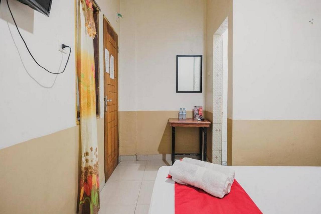 Reddoorz @ Jalan Stm Medan Otel Dış mekan fotoğraf